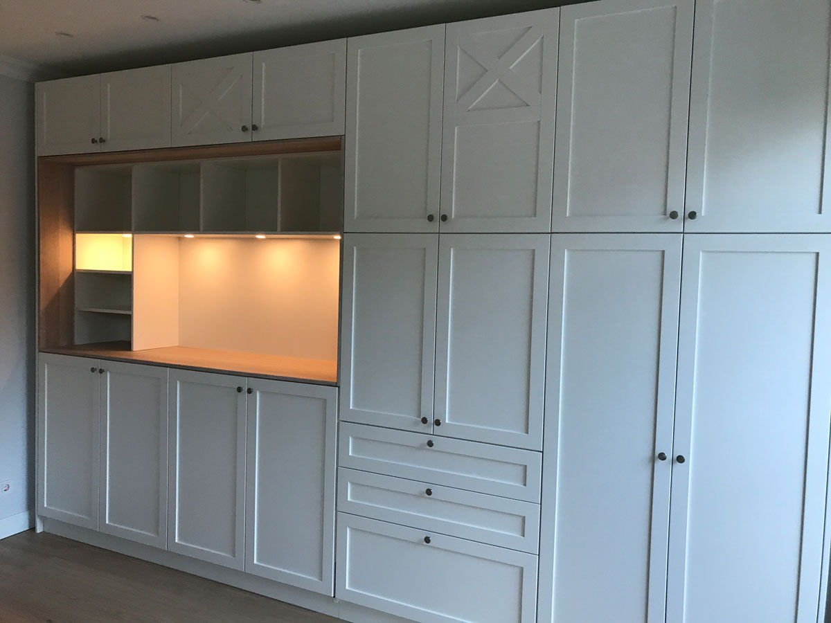 Einbauschrank